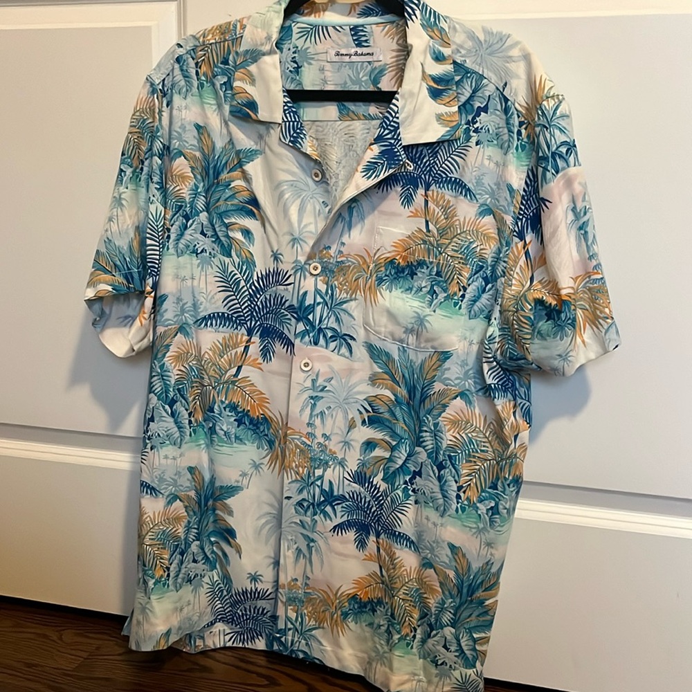 Tommy Bahama Hawaiian Button Up Shirt Large